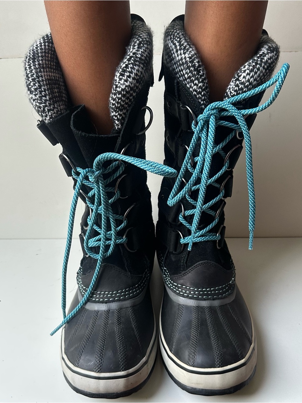 Sorel Joan of Arctic Black Suede Waterproof Duck Snow Boots Women's Size 8.5